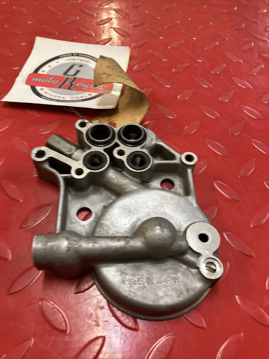 Kawasaki ZX900 ZX1000 ZX1100 ZG1000 oil pump cover case U1