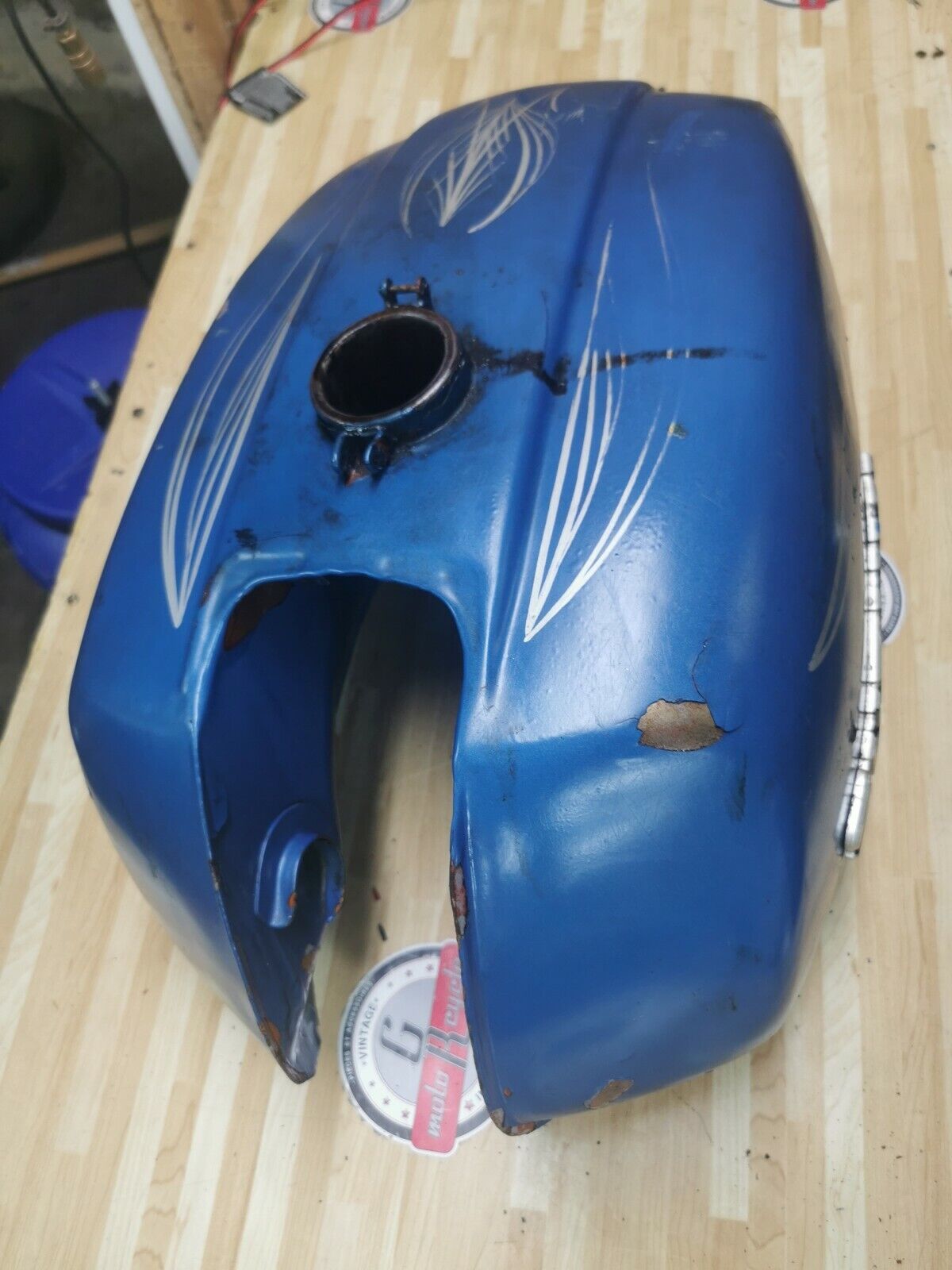 Suzuki GT750 1975 fuel tank lemans water buffalo gas petrol reservoir 73 - 77