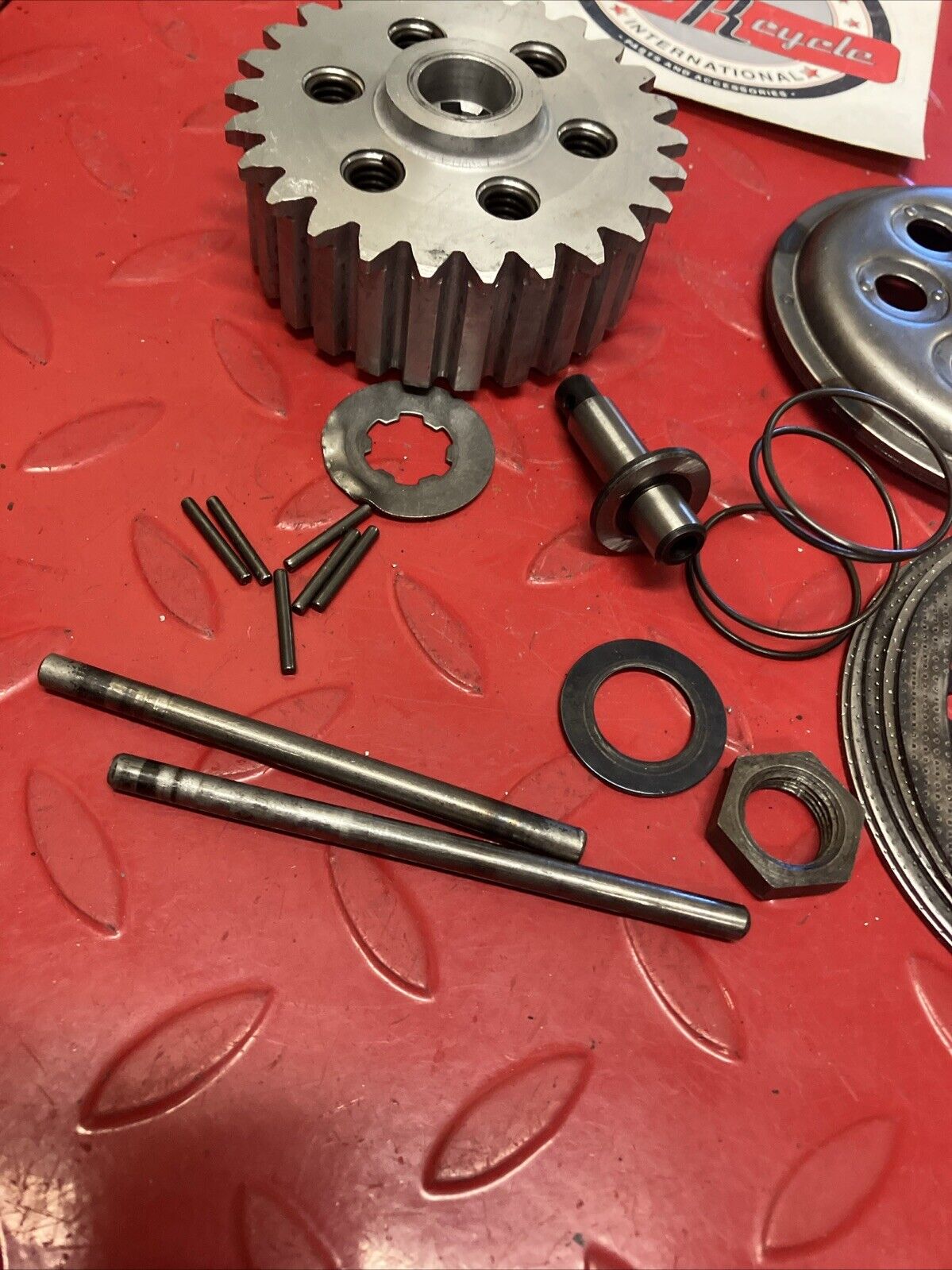 Suzuki RV90 1975 clutch hub pressure plate etc