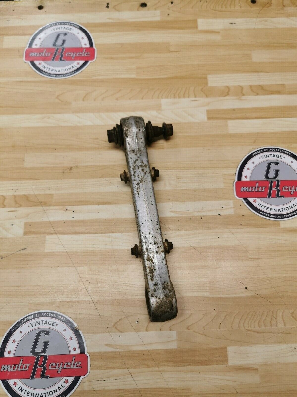Kawasaki KDX200 1986 swingarm linkage rear tie rod uni trak suspension 1987 1988