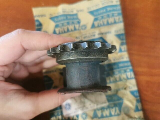 NOS Yamaha 1973 1974 TX750  WEIGHT 341-11464-20-00 SUB 341-11464-21-00 Y141
