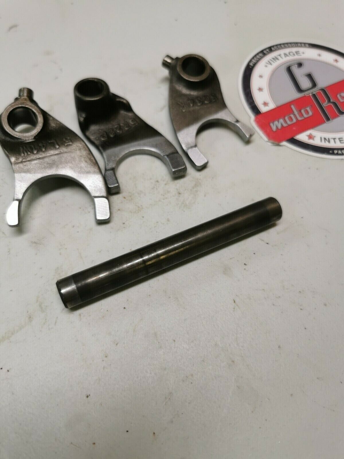 Honda XR100 1984 transmission gearshift gear shift forks 24221-115-000
