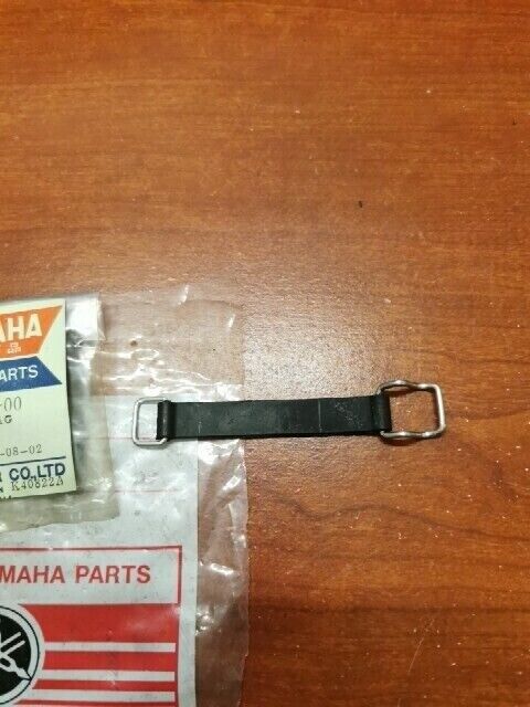 NOS Yamaha 1974 TX500 1975 XS500 HOLDER 371-14459-00-00 Y180