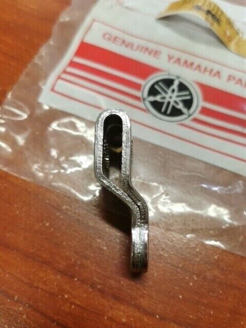 NOS Yamaha CS5 LS2 RD125 SHIFT ARM 307-18112-00-93 SUB 4X8-18112-00-00 Y120