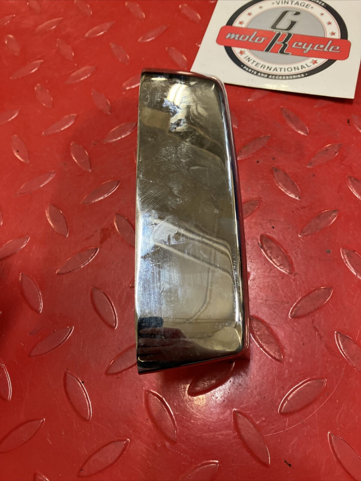 Suzuki LS650 Savage 1986 lest cylinder head chrome cover
