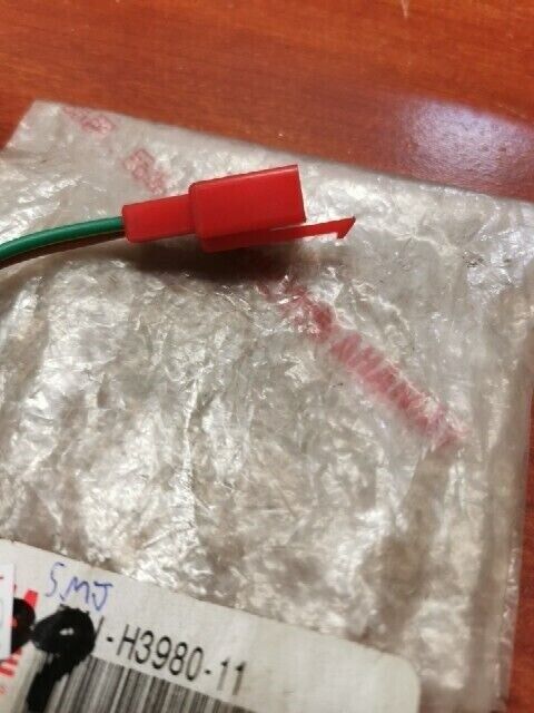 NOS Yamaha 2002 - 2011 YW50 FRONT STOP SWITCH ASSY 5MJ-H3980-11-00 Y102