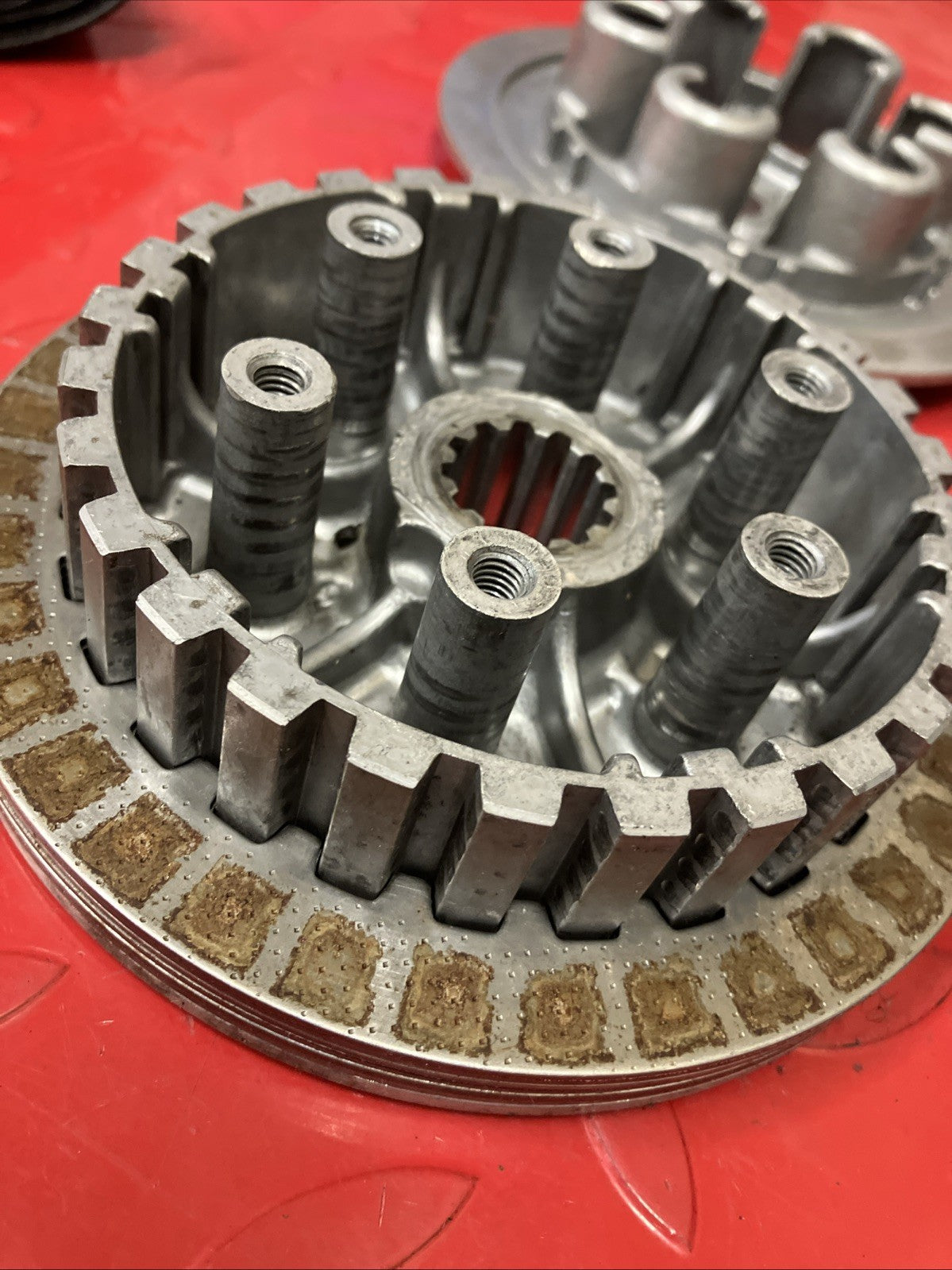 Honda CR250R 1984 Complete clutch assembly basket hub pressure plate