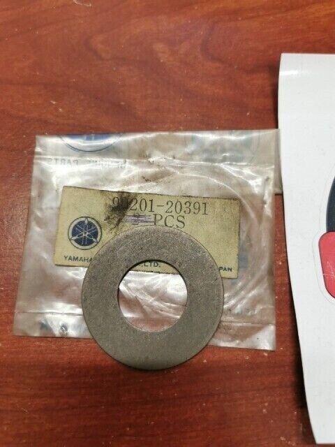 NOS Yamaha 1973 1974 TX750 PLATE WASHER 90201-20391-00 SUB 90201-20394-00 Y111