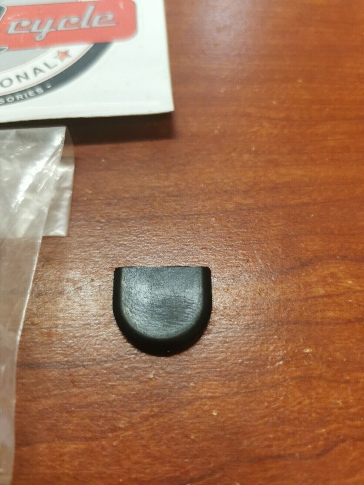 NOS Suzuki GSX-S1000 GSX-S750 CUSHION 09329-18001 S19