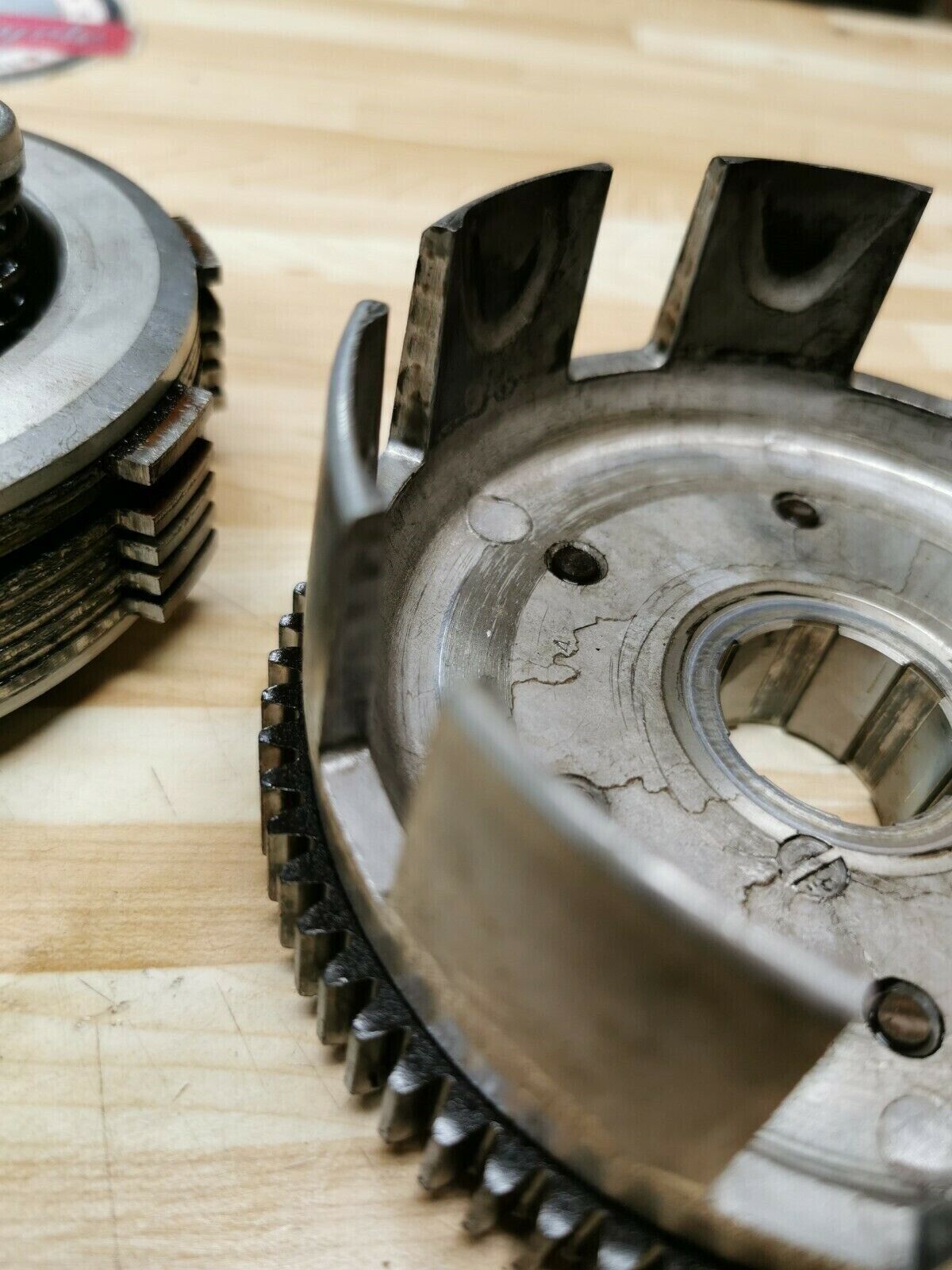 Honda CT125 1977 complete clutch outer center hub basket plate 22100-324-000