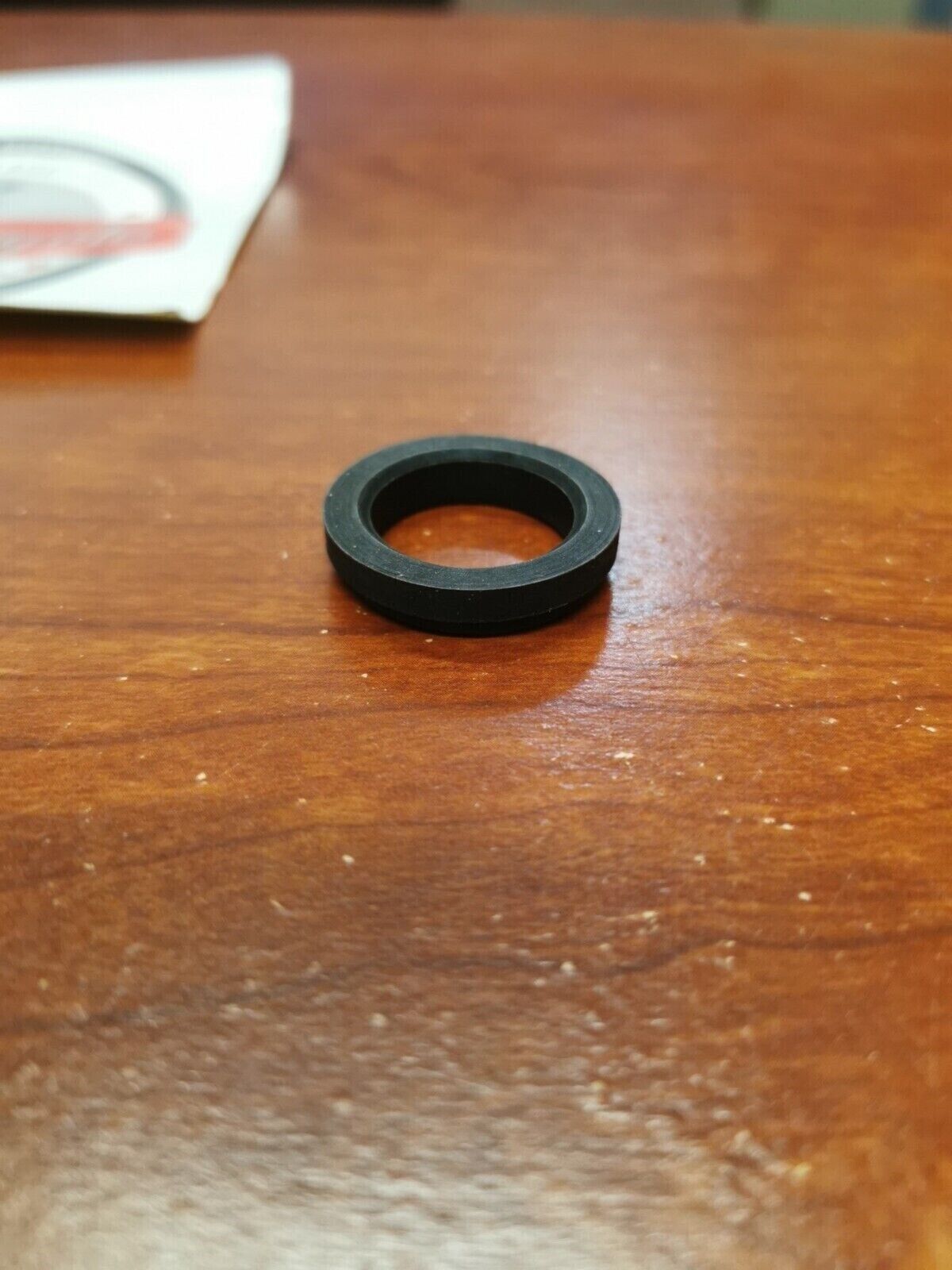 NOS Yamaha XJ650 FZ600 FJ600 XJ550 XJ700 YX600 XS400 GROMMET 90480-23193-00 Y100