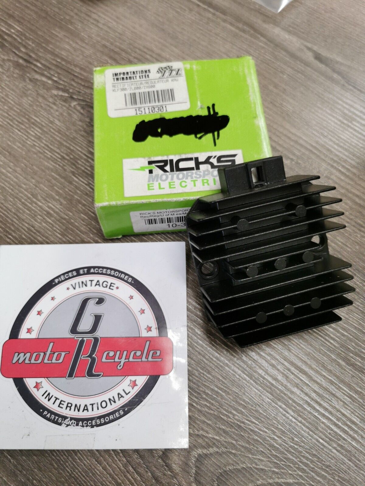 NOS Ricks Motorsport KZ1000M KZ1000B Electrics Rectifier Regulator 10-301 J35