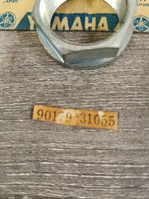 NOS YAMAHA TX750 1973 TX750A 1974 NUT SPECL SHAPE 90179-31055-00 Y151