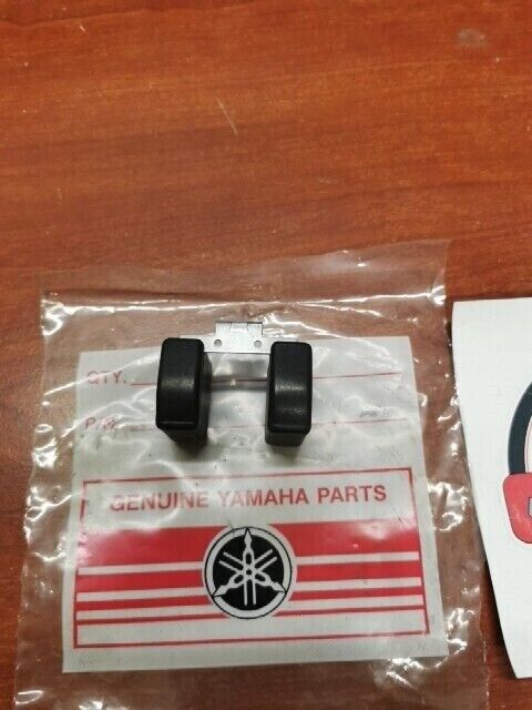 NOS Yamaha DT50 DT80 GT80 GTMX SR125 FLOAT 367-14385-00-00 SUB 367-14385-01 Y123