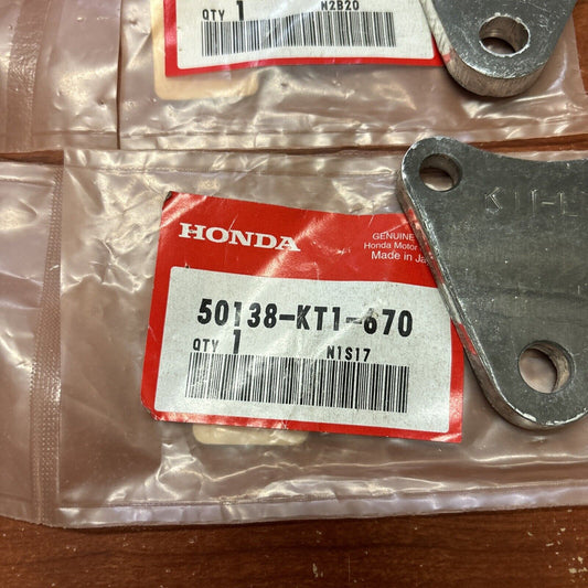 NOS Honda XLR250R XR250L XR250R L & R ENGINE HANGER PLATE 50138-KT1-670 H166