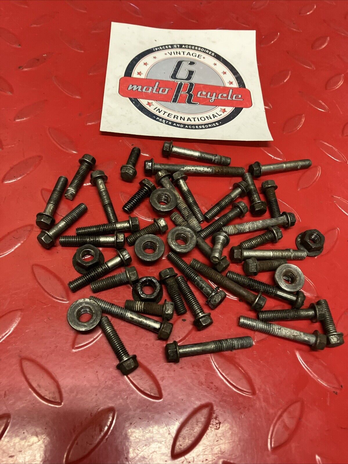 Kawasaki KDX200 1986 engine motor crankcase cover cylinder hardware bolt 1987
