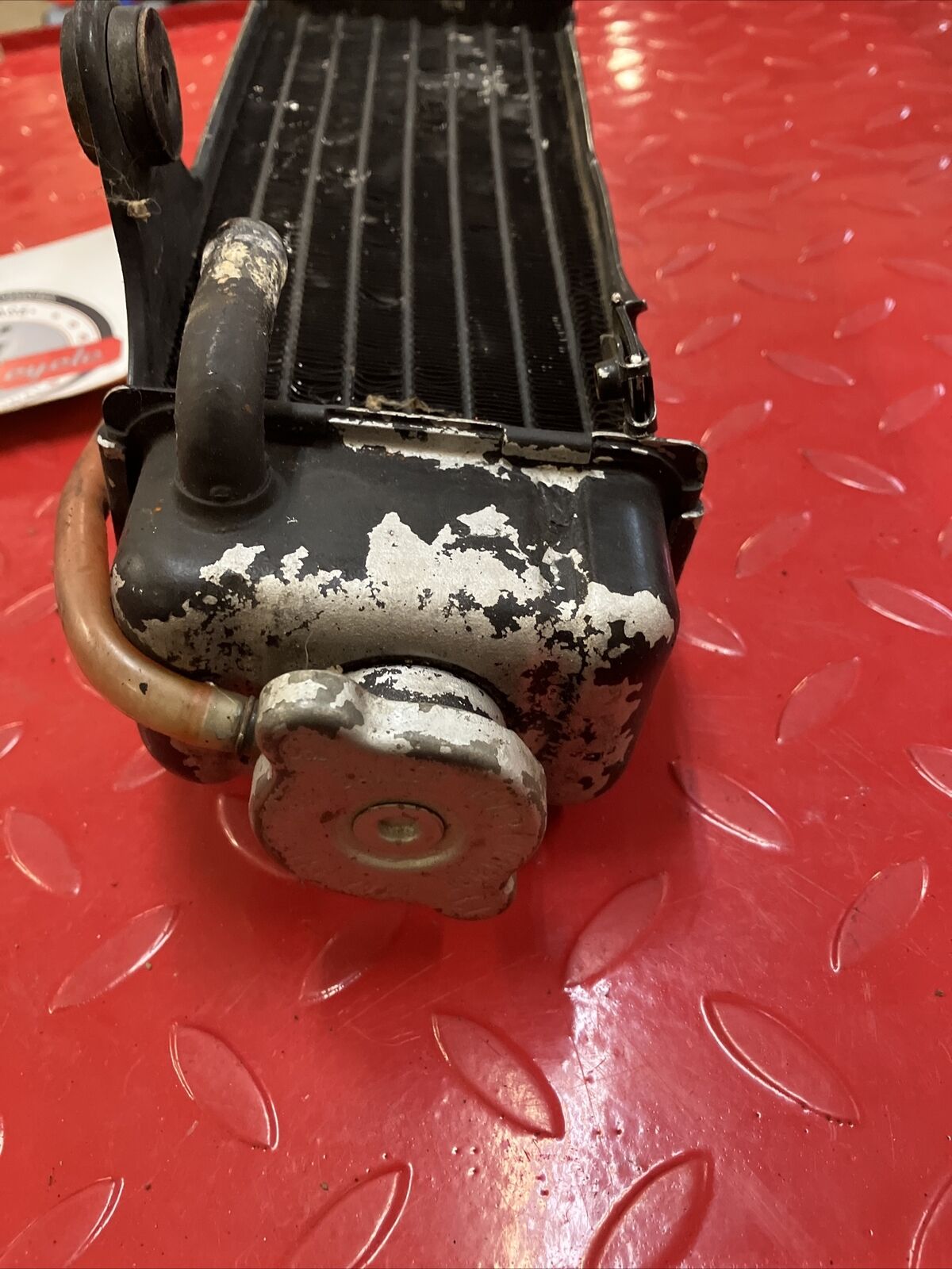Honda CR80R 1984 radiator and grille guard 19010-GC4-731