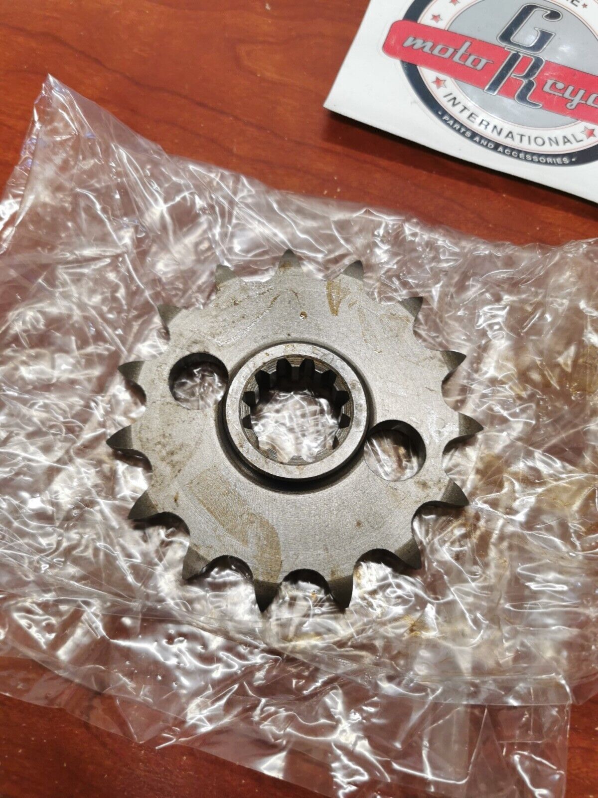 NOS Kawasaki KZ1000 KZ1100 FRONT SPROCKET OUTPUT 15T 13144-1042 K34