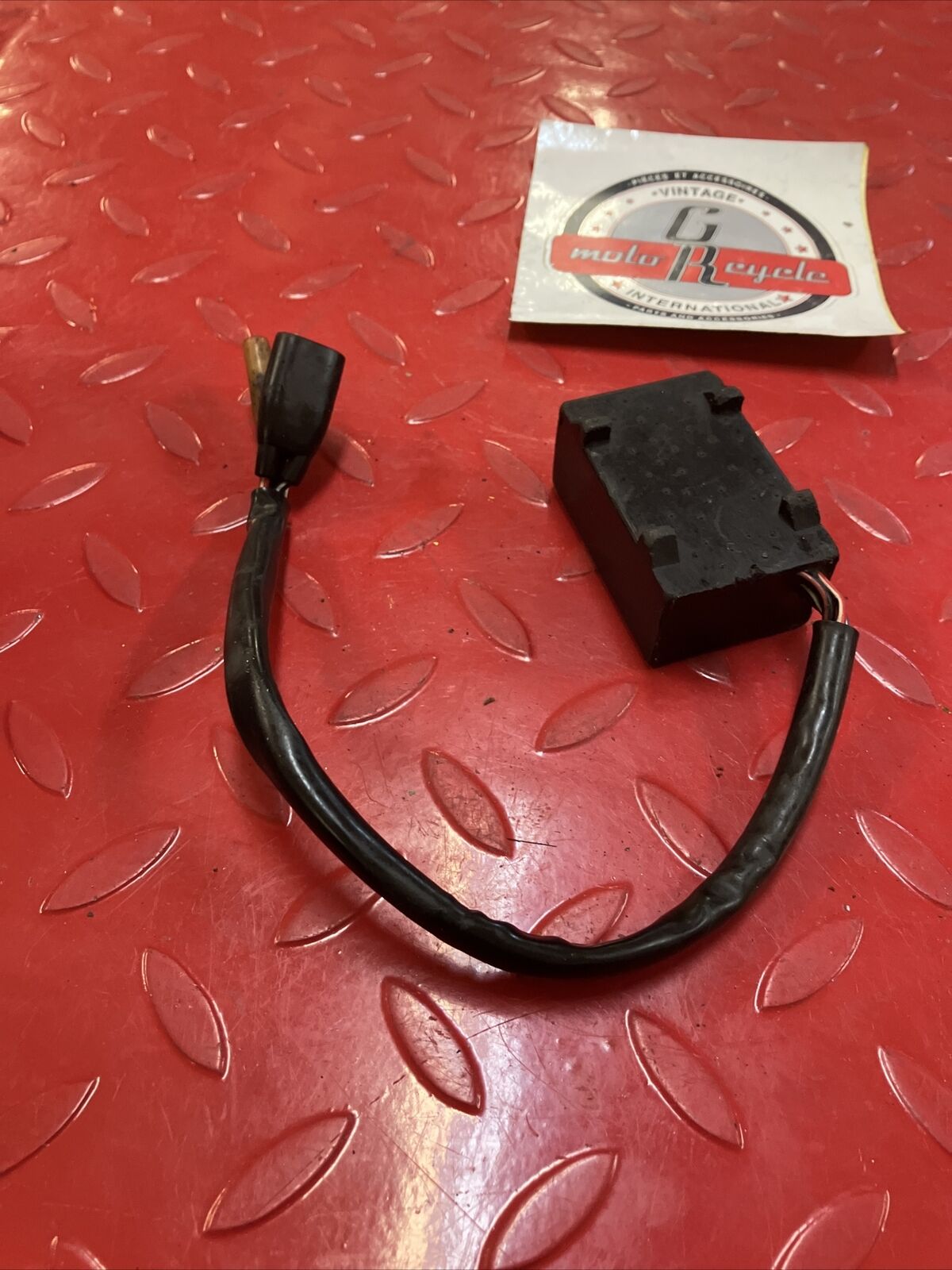 Suzuki RM125 1985 cdi ecu ignition control module 1984