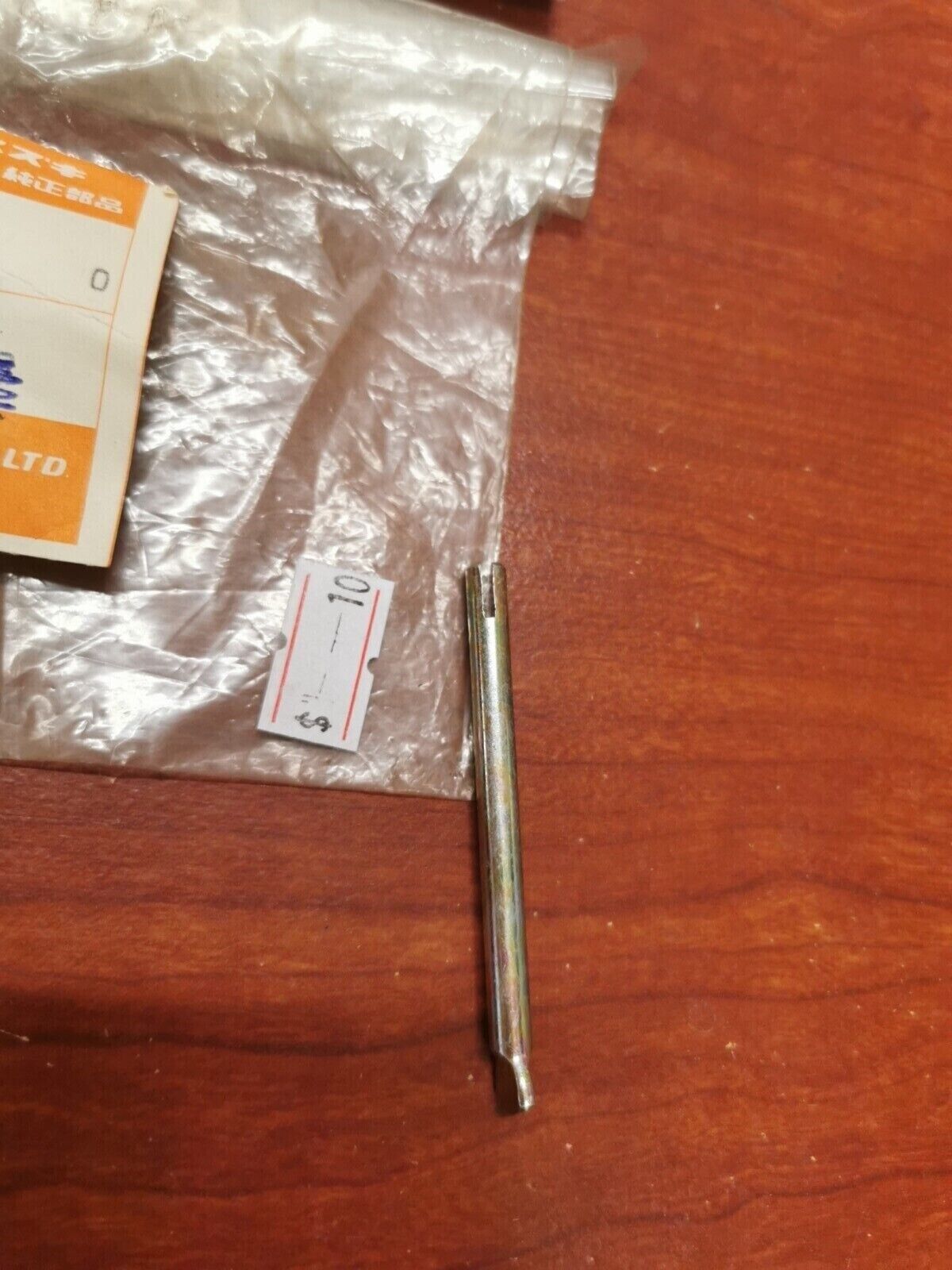 NOS Suzuki PIN 09209-05013 S17