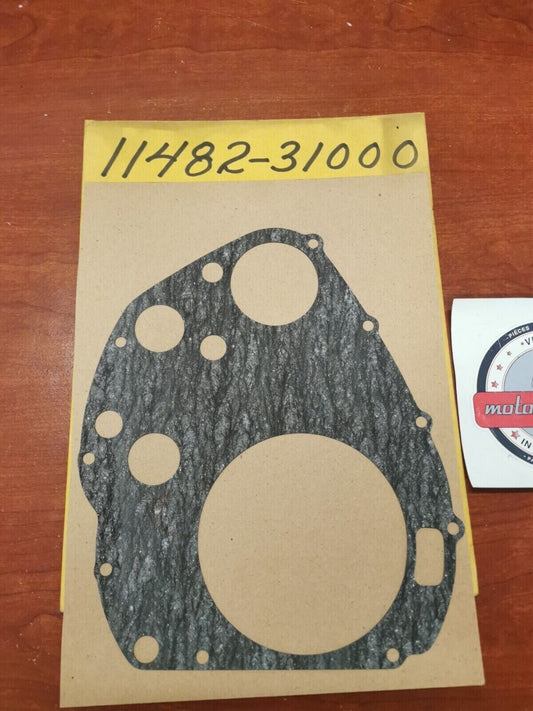 NOS Suzuki 1972 - 77 GT750 CLUTCH COVER GASKET 11482-31000 SUB. 11482-31001 S15