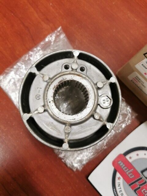 NOS Kawasaki 1999 - 2002 KVF400 DRIVE CONVERTER RAMP 49092-1062 K37