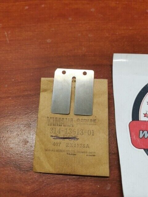NOS Yamaha DT100 DT50 DT80 FS1 REED VALVE 314-13613-01 SUB 314-13613-00-00 Y143
