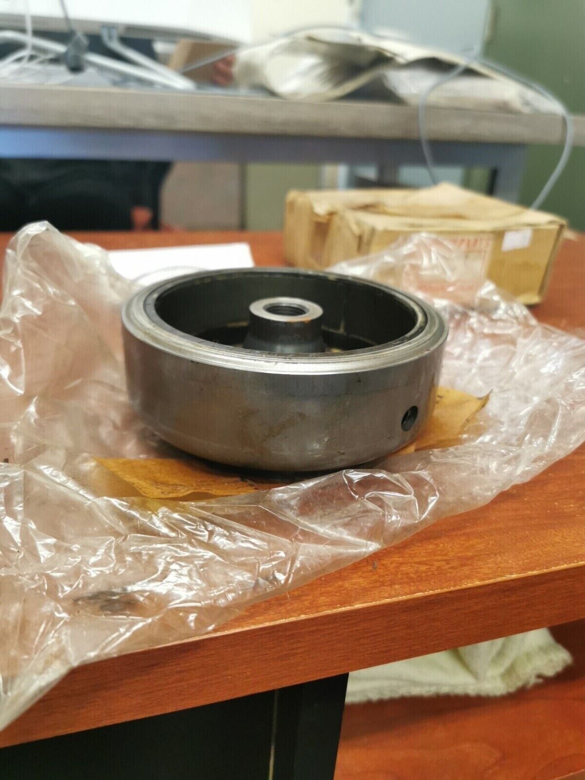 NOS Kawasaki KZ400 KZ440 KZ750 FLYWHEEL 21050-1004 K34