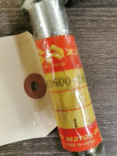 NOS SUZUKI TC100 TC125 1973 - 1977 TC185 FOOTREST ASSEMBLY REAR 43600-28000 S48