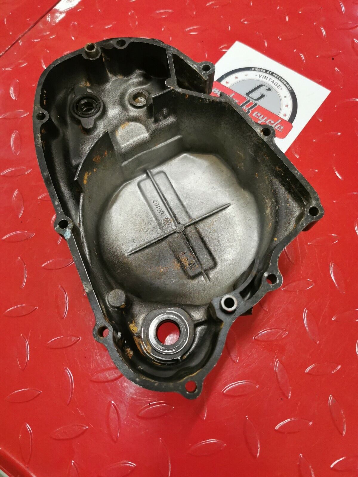 Yamaha MX100 1980 Right crankcase clutch cover DT100 RT100 YZ125 MX175 MX125
