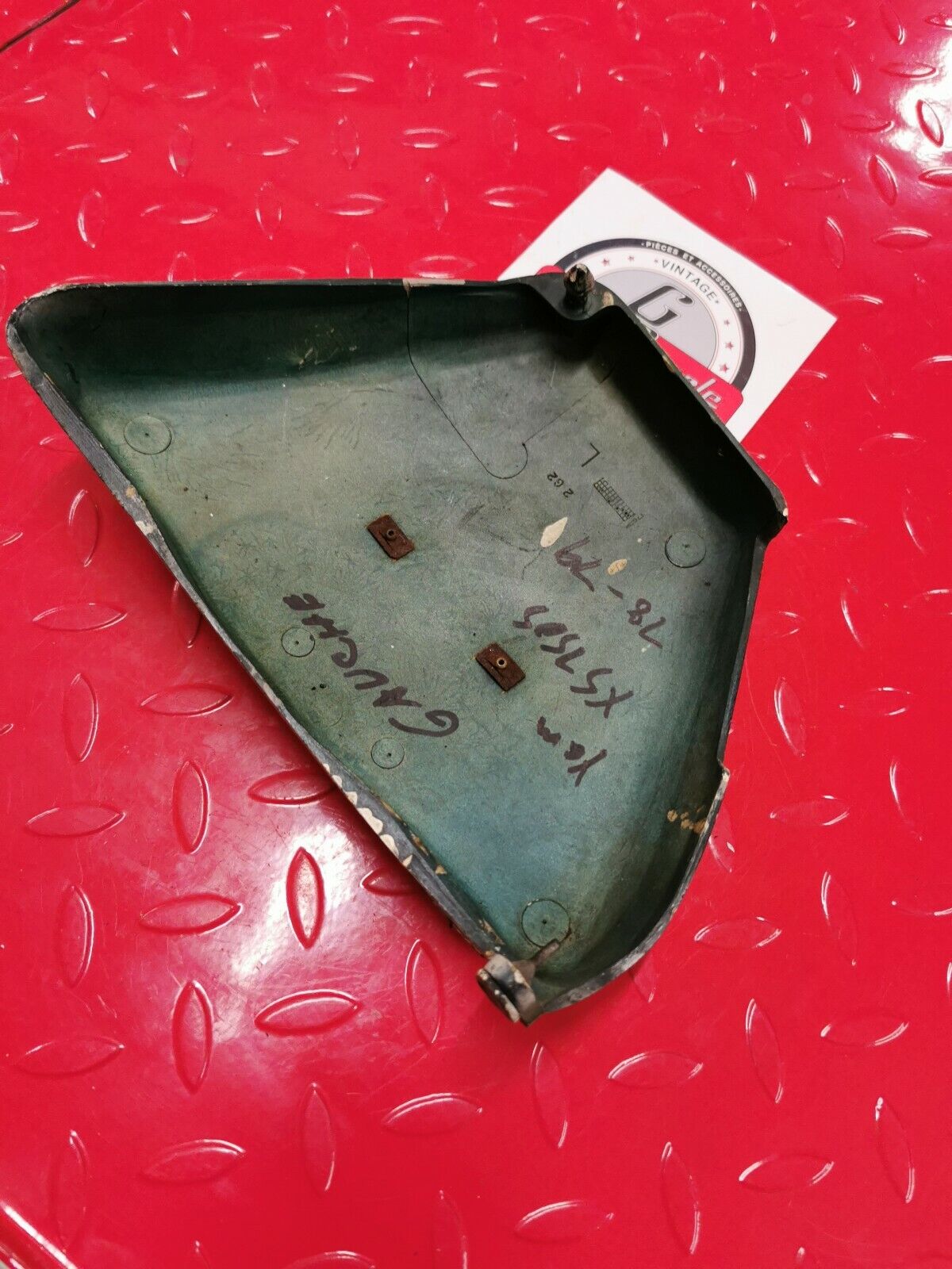 Yamaha XS750S 1978 special left side cover panel fairing