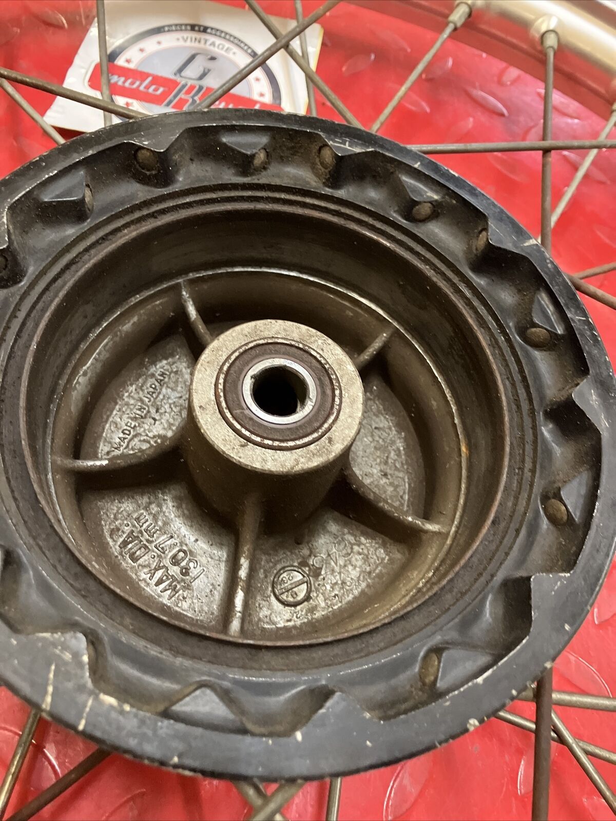 Suzuki RM250 1984 front wheel rim hub RM250 RM500 54110-14121