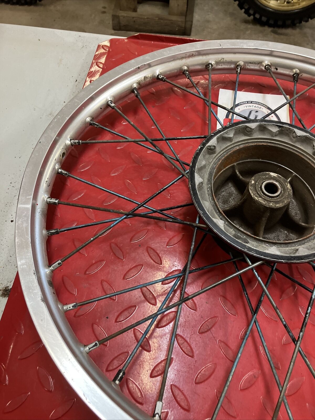 Suzuki RM250 1984 front wheel rim hub RM250 RM500 54110-14121 2