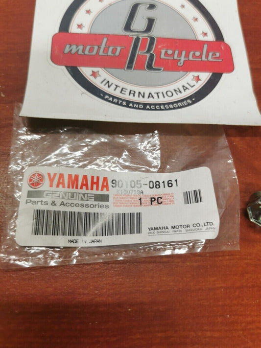 NOS Yamaha YFM40 YFM400 YFM70 YFM45 YFM350 YFM35 FLANGE BOLT 90105-08161-00 Y82