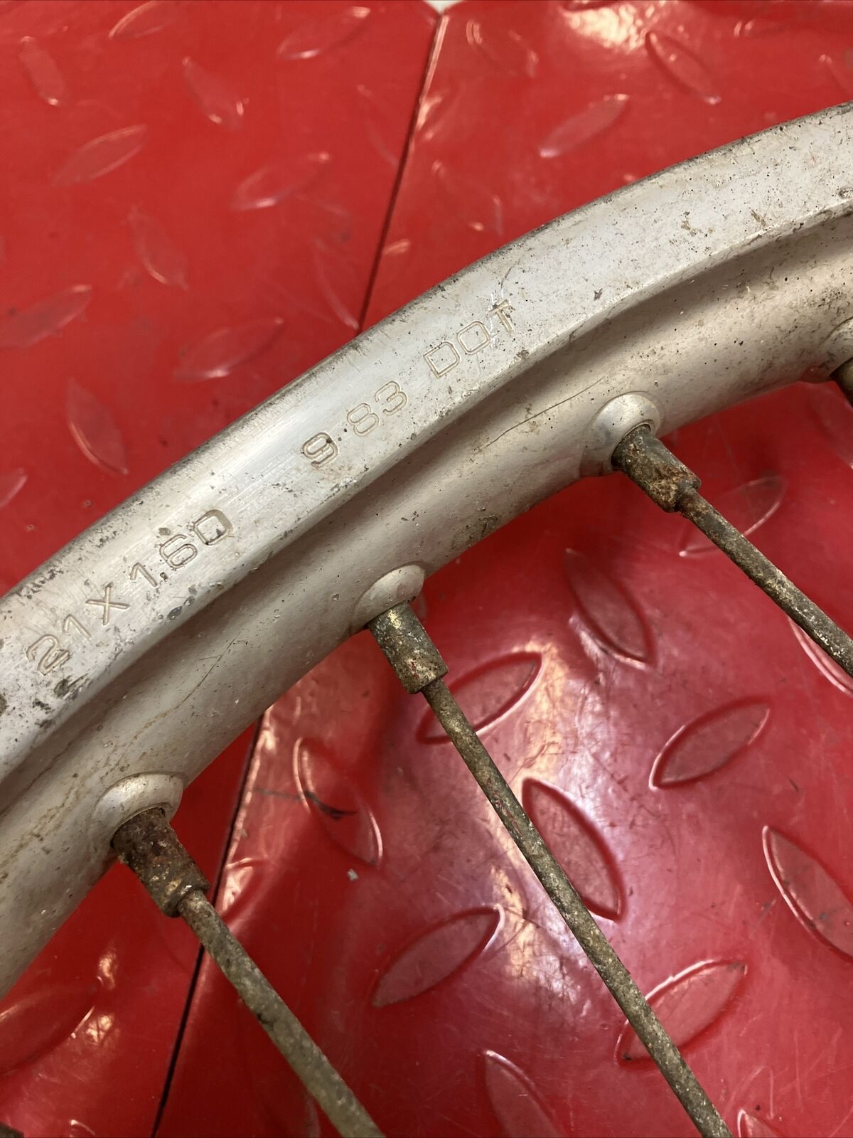 Honda CR250R 1984 Front wheel rim hub CR125R CR500R