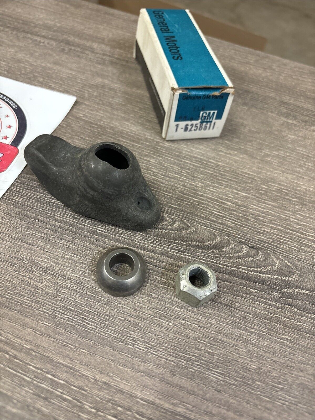 NOS GM 1965 - 1990 GMC CHEVROLET BIG BLOCK ROCKER ARM 6258611 J62