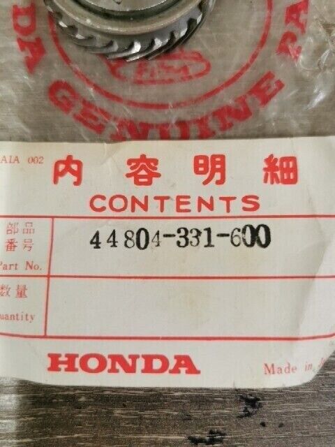 NOS HONDA SL125 1971 - 1973 SPEEDOMETER GEAR 44804-331-600 H79