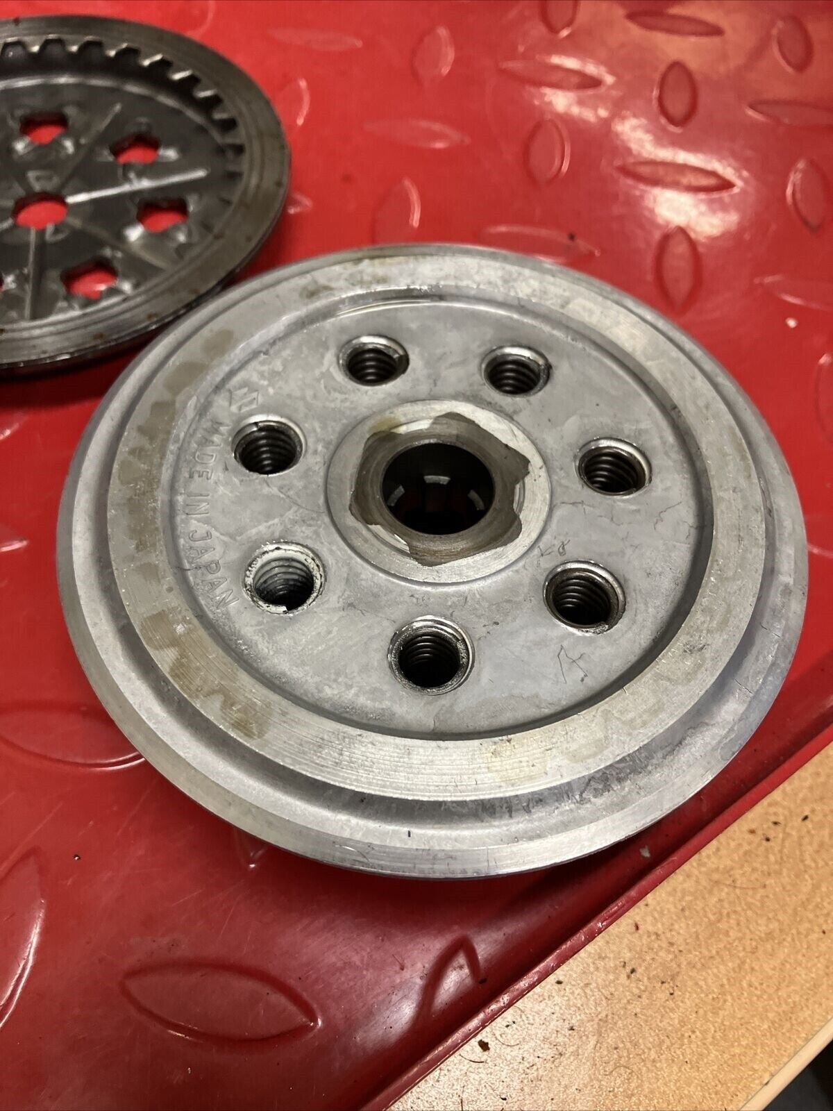 Suzuki DS100 1978 complete clutch assy basket hub pressure plate