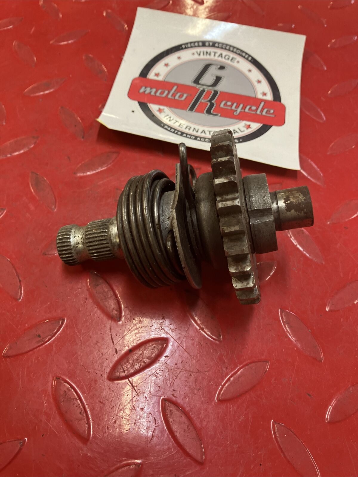 Yamaha RD400 1977 kickstarter kick starter shaft spindle gear 278-15660-01-00 2