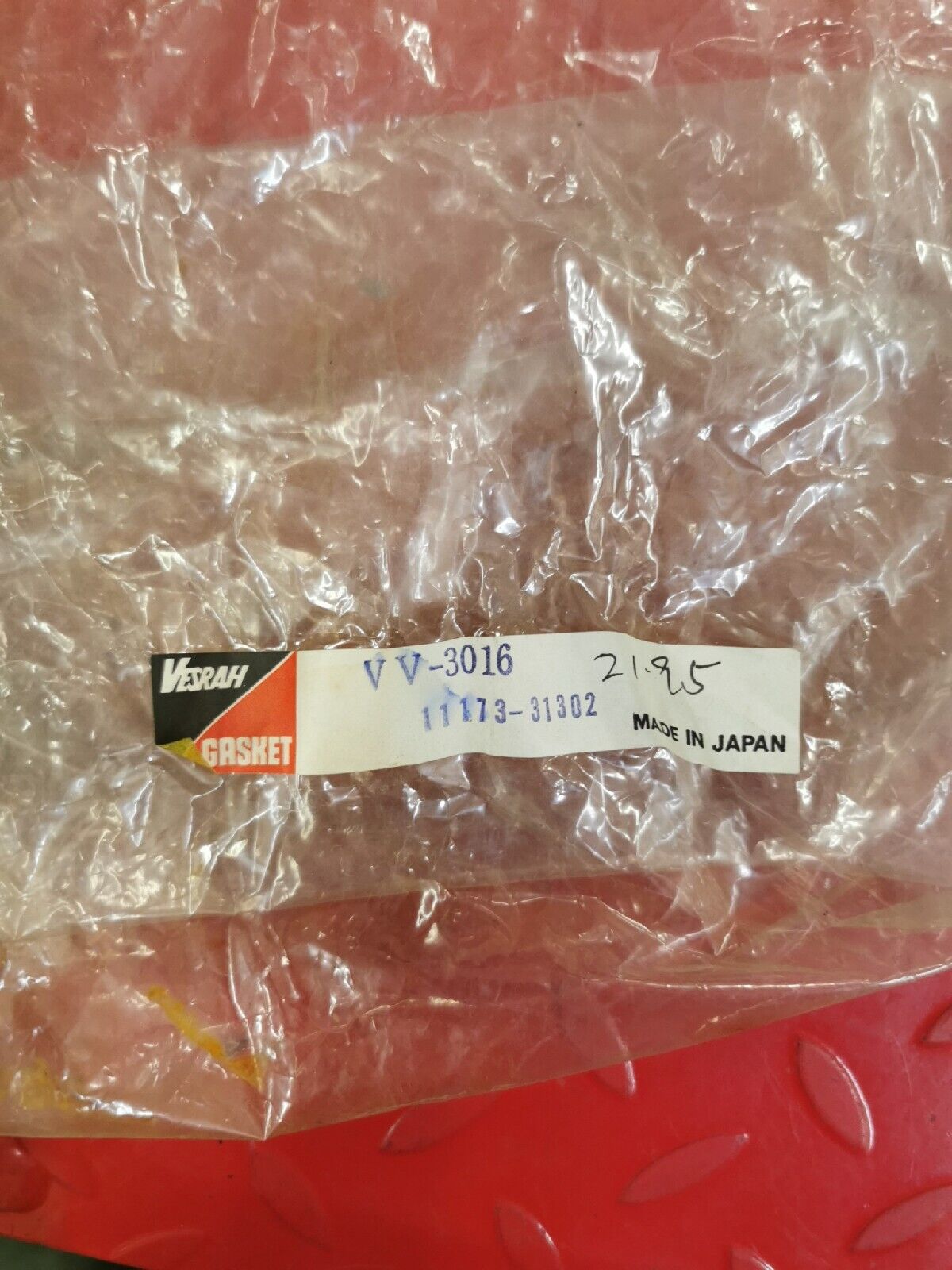 NOS SUZUKI CYLINDER HEAD GASKET 11173-31302 S14