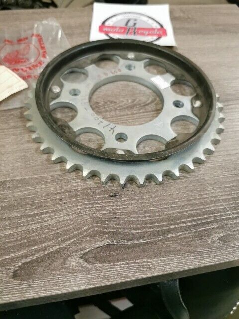 NOS HONDA CB650 1979 - 1981 SPROCKET FINAL DRIVEN 40T 41200-426-000 H83