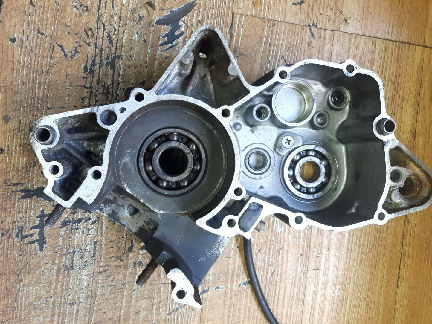 Yamaha YZ125 1986 crankcase crank case motor engine bottom end 1987
