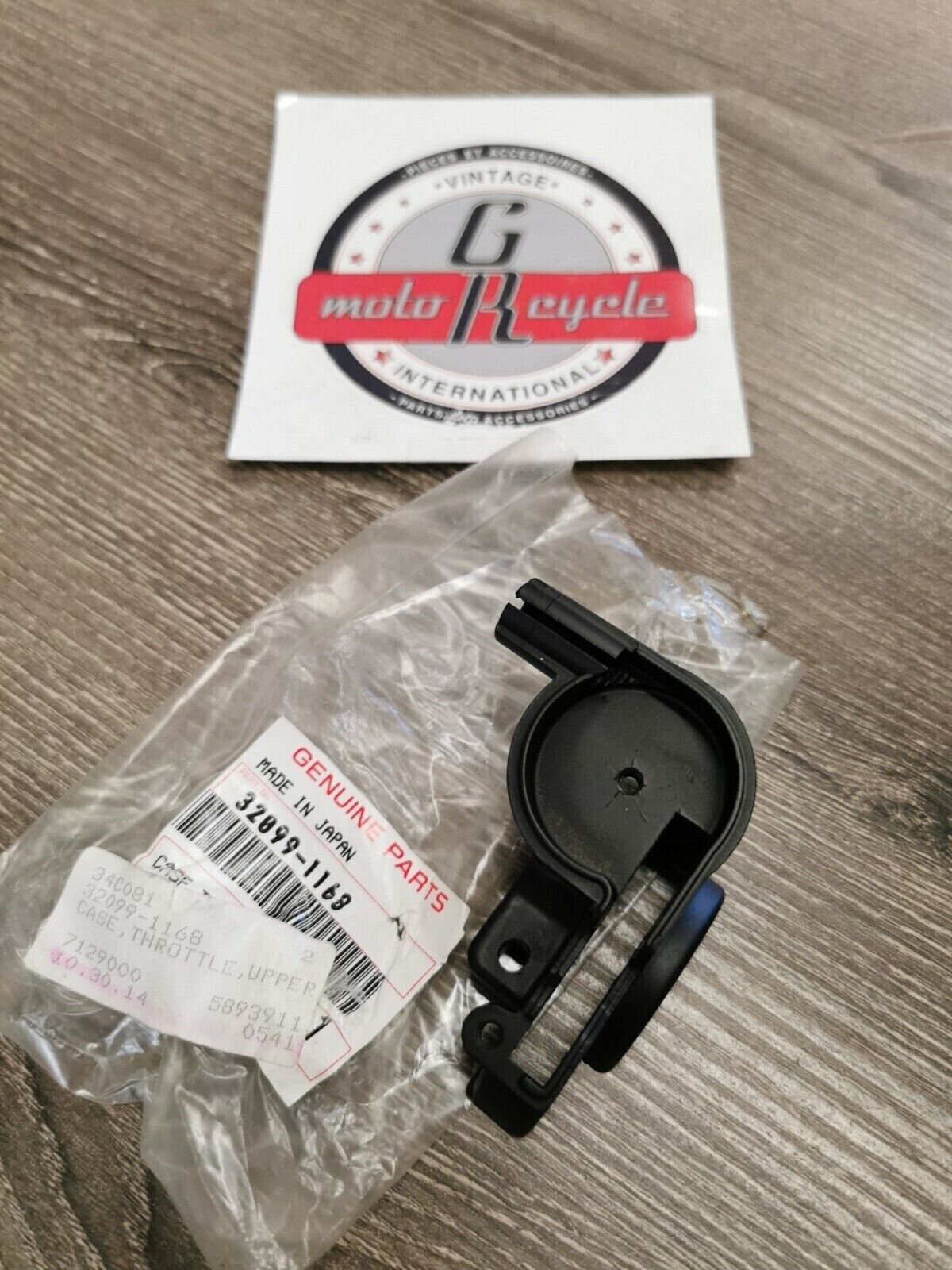 NOS KAWASAKI KX125 KX250 1996 - 2007 THROTTLE CASE 32099-1168 K29