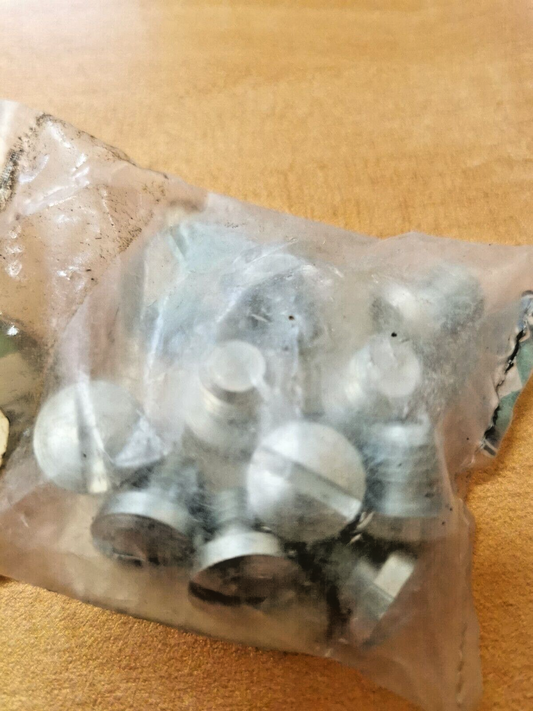 NOS BOMBARDIER PUCH MAXI BOLT 364.1.106601 P1