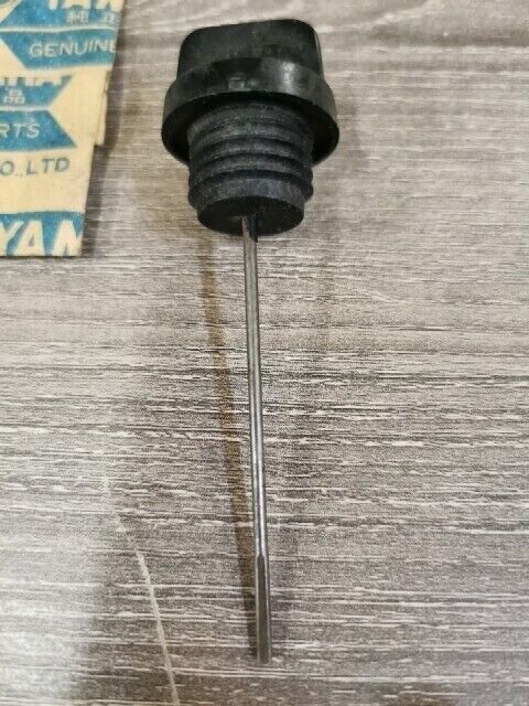 NOS YAMAHA DT100 DT125 DT175 MX100 MX125 PLUG OIL LEVEL 401-15362-00-00 Y169