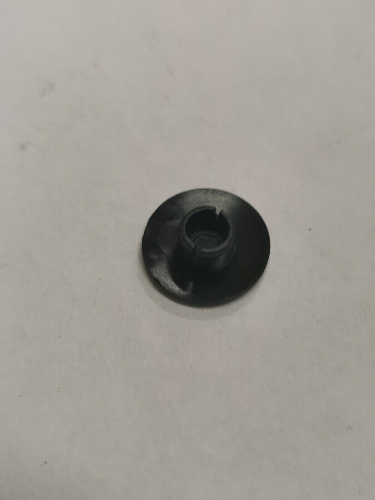 NOS KAWASAKI HANDLE HOLDER PLUG  92066-1216 K32