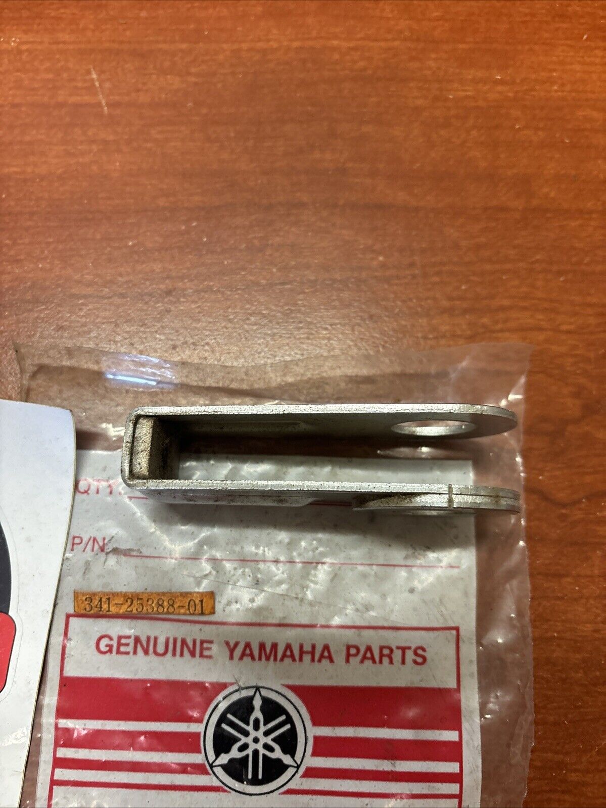 NOS Yamaha TX650 TX750 XS650 CHAIN PULLER 341-25388-01-00 Y182