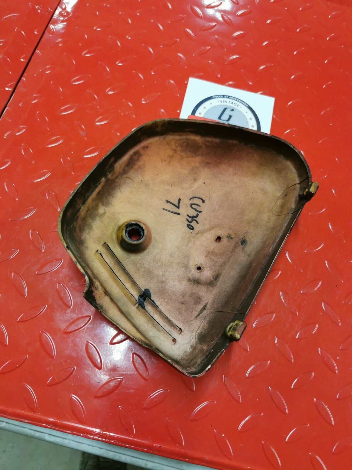 Honda CB350K3 CB350 1971 left side cover panel fairing 2