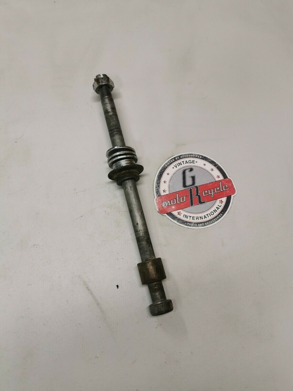 Yamaha DT125 1978 rear wheel axle bolt shaft adjuster collar