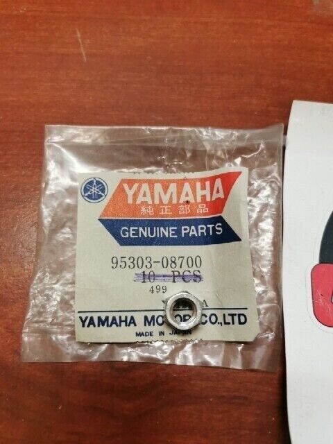 NOS Yamaha AT1 DT100 NUT 95303-08700-00 SUB 95304-08700-00 95380-08700-00 Y127
